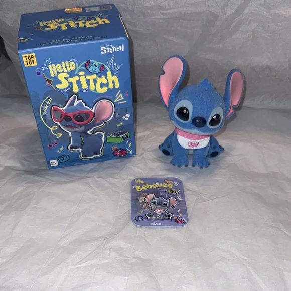 Disney “Hello Stitch” Figure CONFIRMED Behaved! - Picture 2 of 11